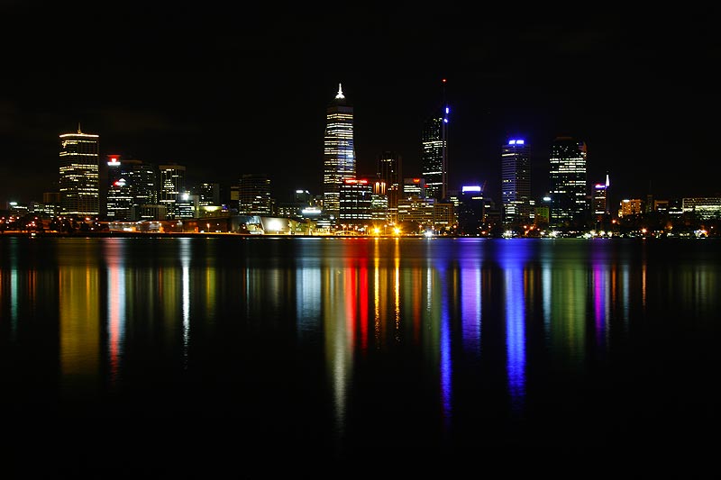 Perth_from_S_Perth_07.jpg